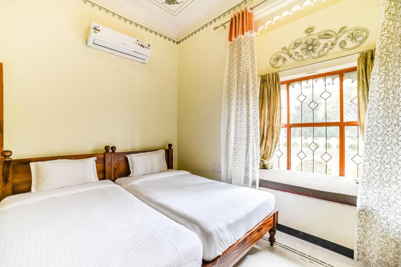 Hotel Jaisingh Garh By Innovating Hospitality Udaipur Exterior foto